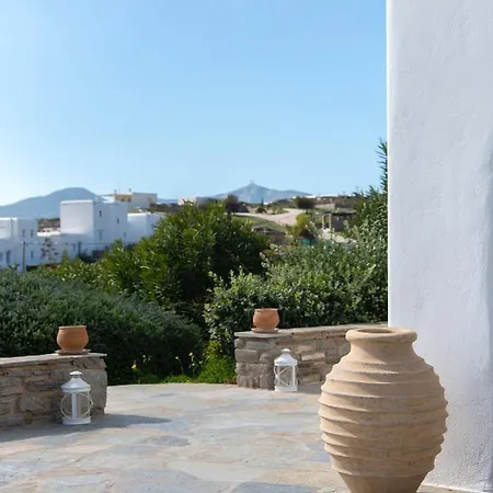 Emerald * Isterni (Paros)