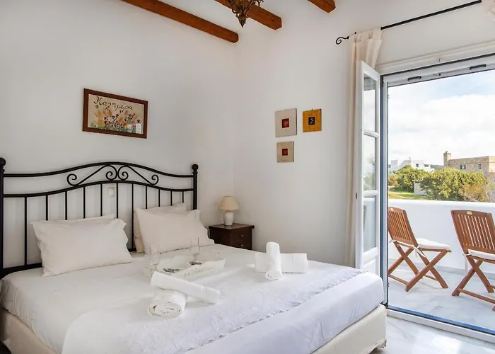 Emerald Landhaus Isterni (Paros)